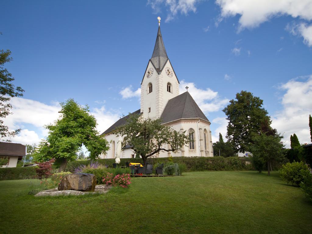 Pension Popotnik Villach Extérieur photo