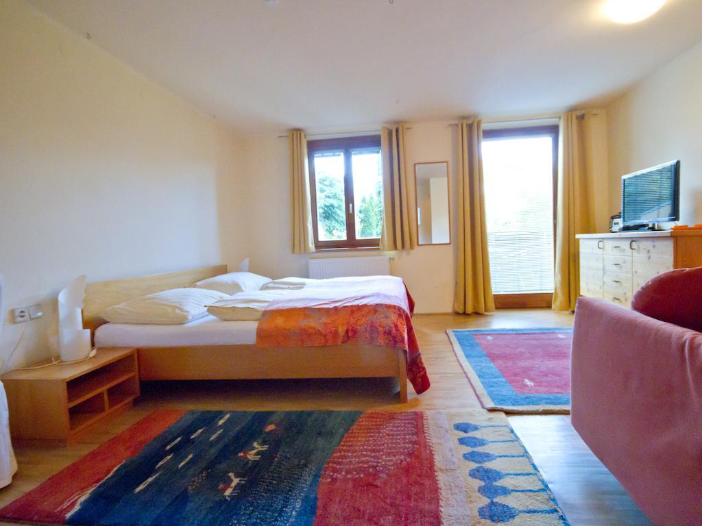 Pension Popotnik Villach Chambre photo